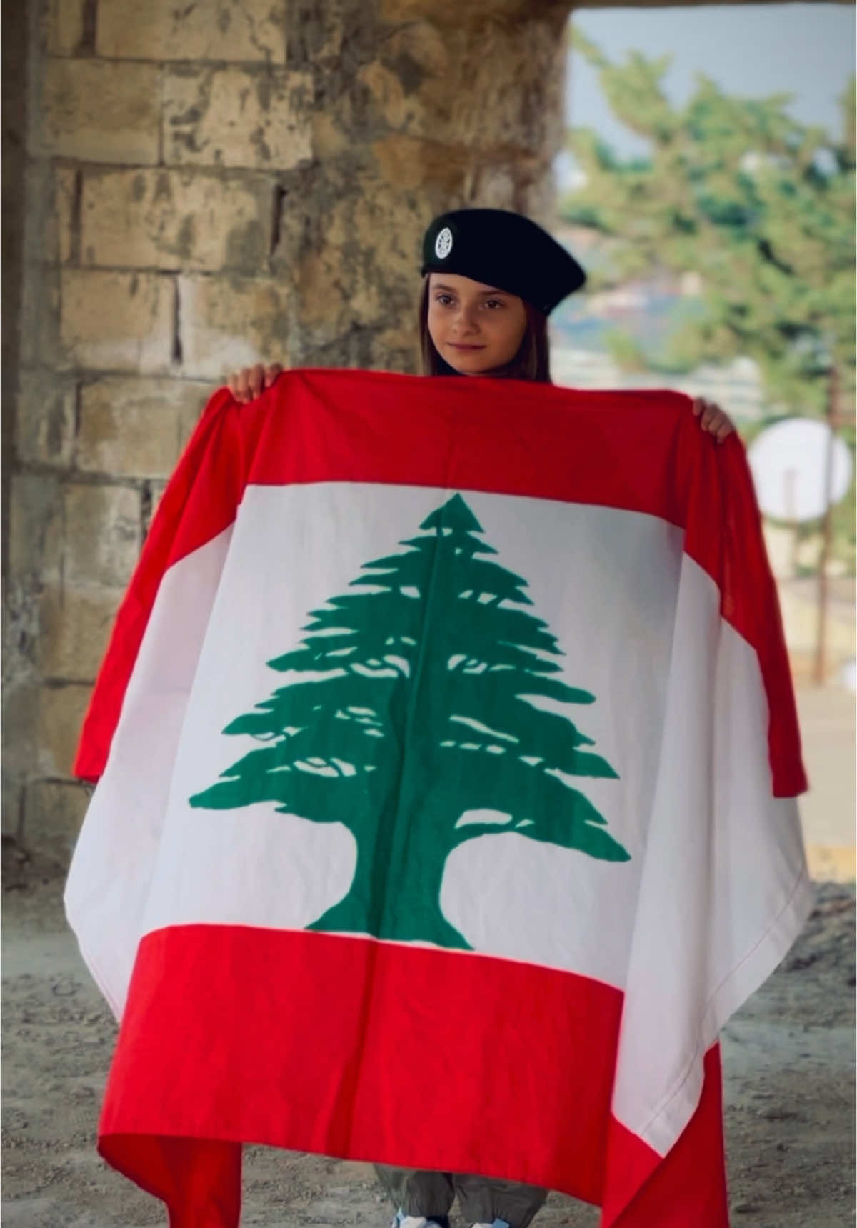 هيدا لبنان الغالي وعاصمته بيروت 🇱🇧💪🏼 #عيلة_فنية 