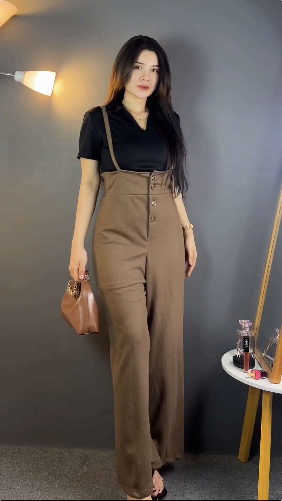 rekomendasi outfit gemes pakai baju kodok 😆😍 #outfitinspo #bajukodok #overall #cuantanpabatas 