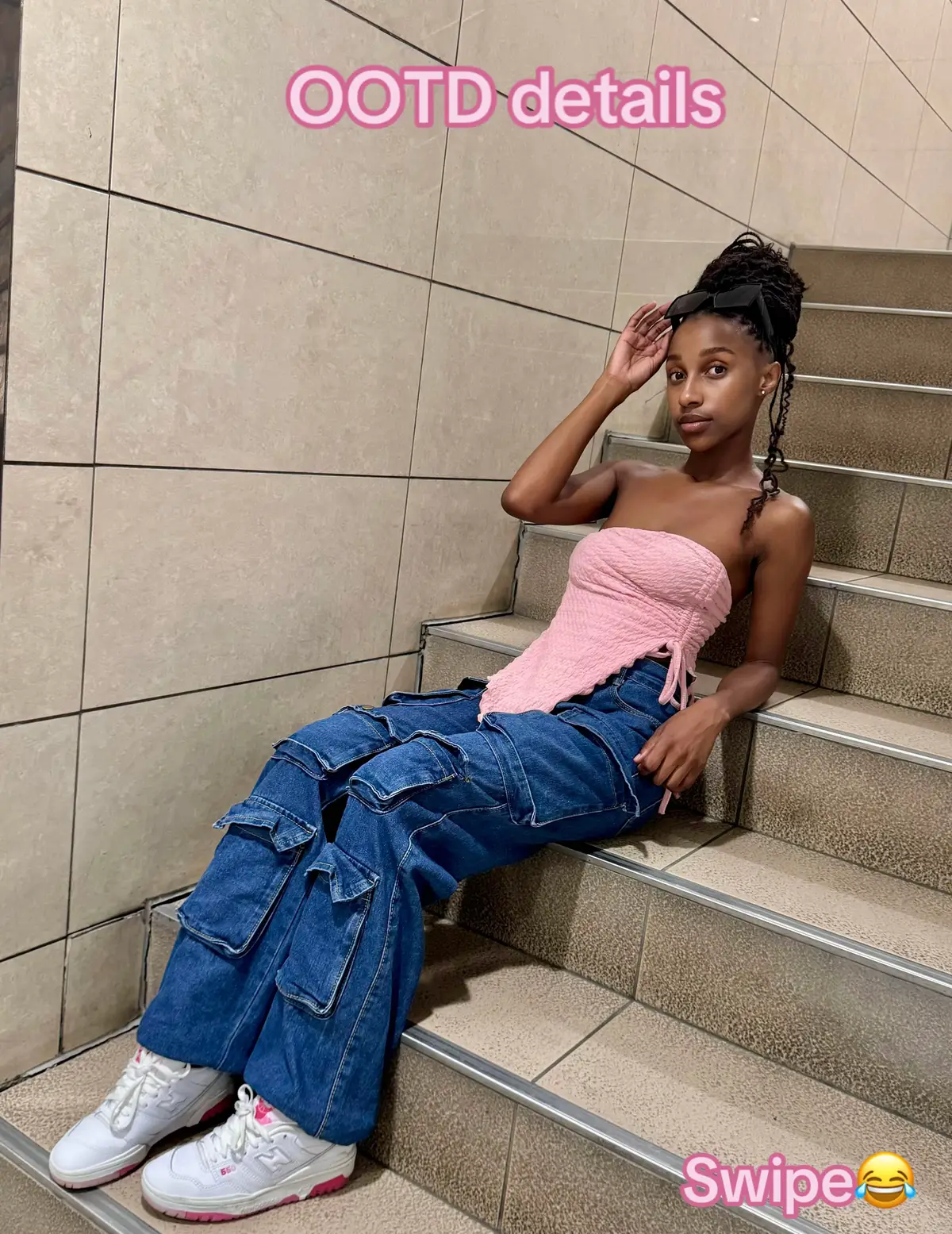 💖Lettuce Trim Strapless Crop Top  💕: Baggy Jeans 💖:New Balance 550 sneakers  @sportscenesa @SHEIN  #OOTD #ootdfashionstyle #outfitoftheday #comfortablefashion #fashioninspo #fashionstyle #baggyjeans #newbalance550 #sneakers #shein #sheingiving 