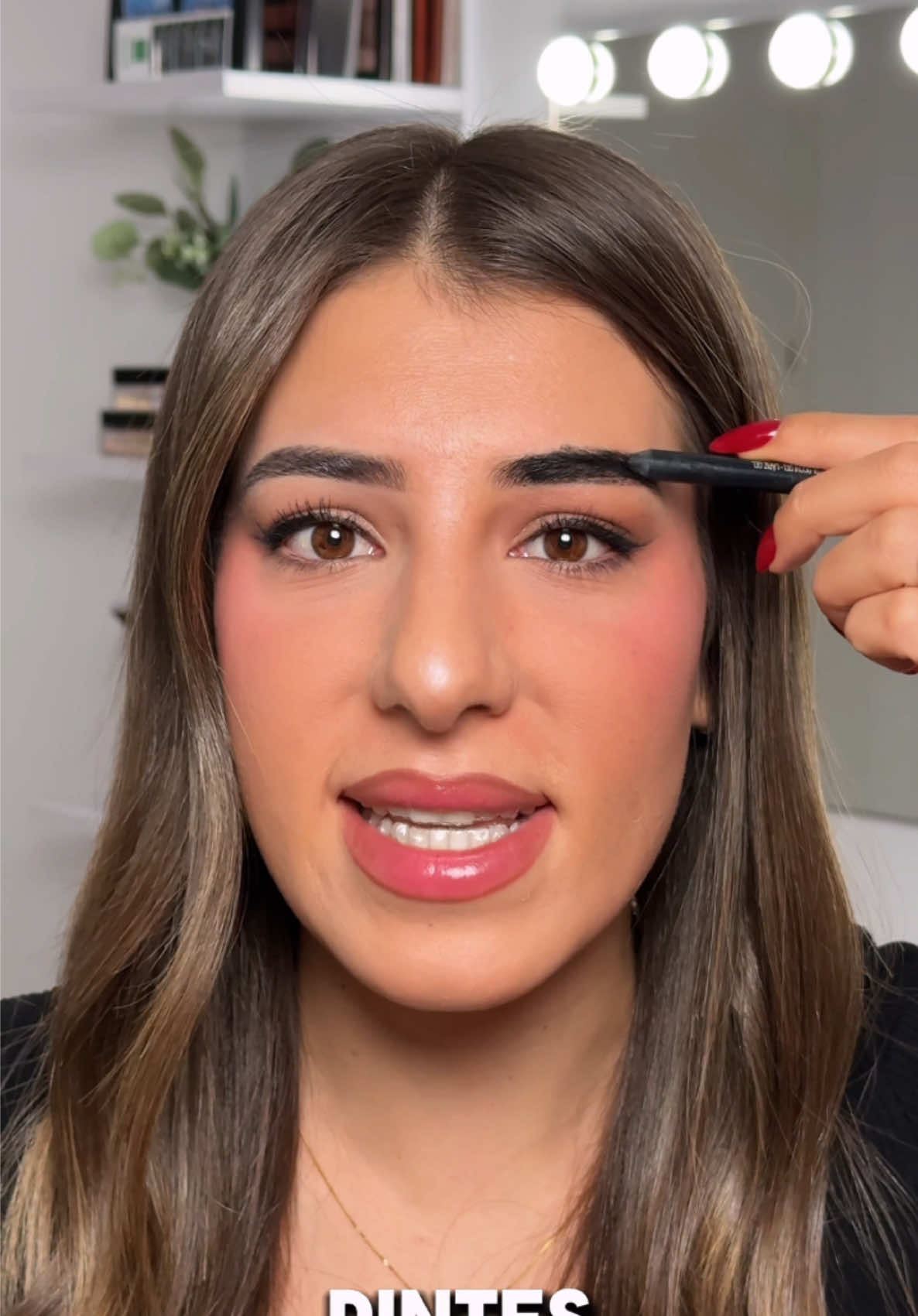 Como hacer una ceja aunque tengas poco pelo o directamente no tengas! #makeup #makeuptutorial #makeupviral #ceja #cejastutorial #cejasperfectas #eyebrows #eyebrowtutorial #maryamsalmi 