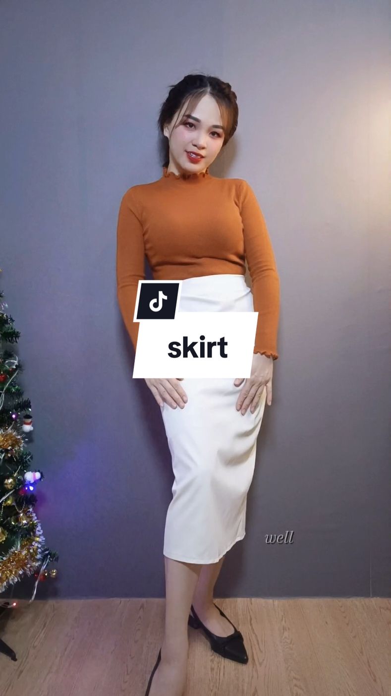 skirt wanita cantik. #skirt #skirtwanita #skirtoutfit #fashion #Lifestyle #skirtlabuh 