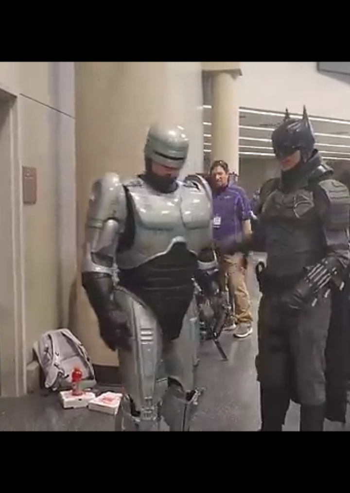 #teamwork Robocop encontra Peter Weller Fã Exp 