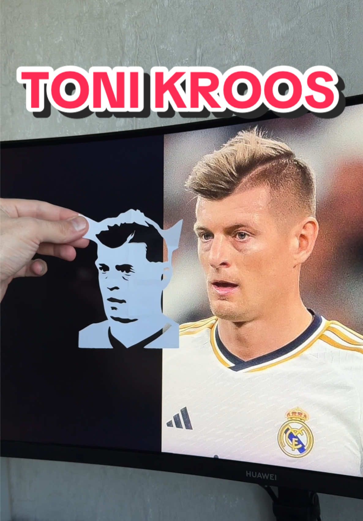 Toni Kroos from RealMadrid #tonikroos #art #football #realmadrid #cut #paper #kroos 