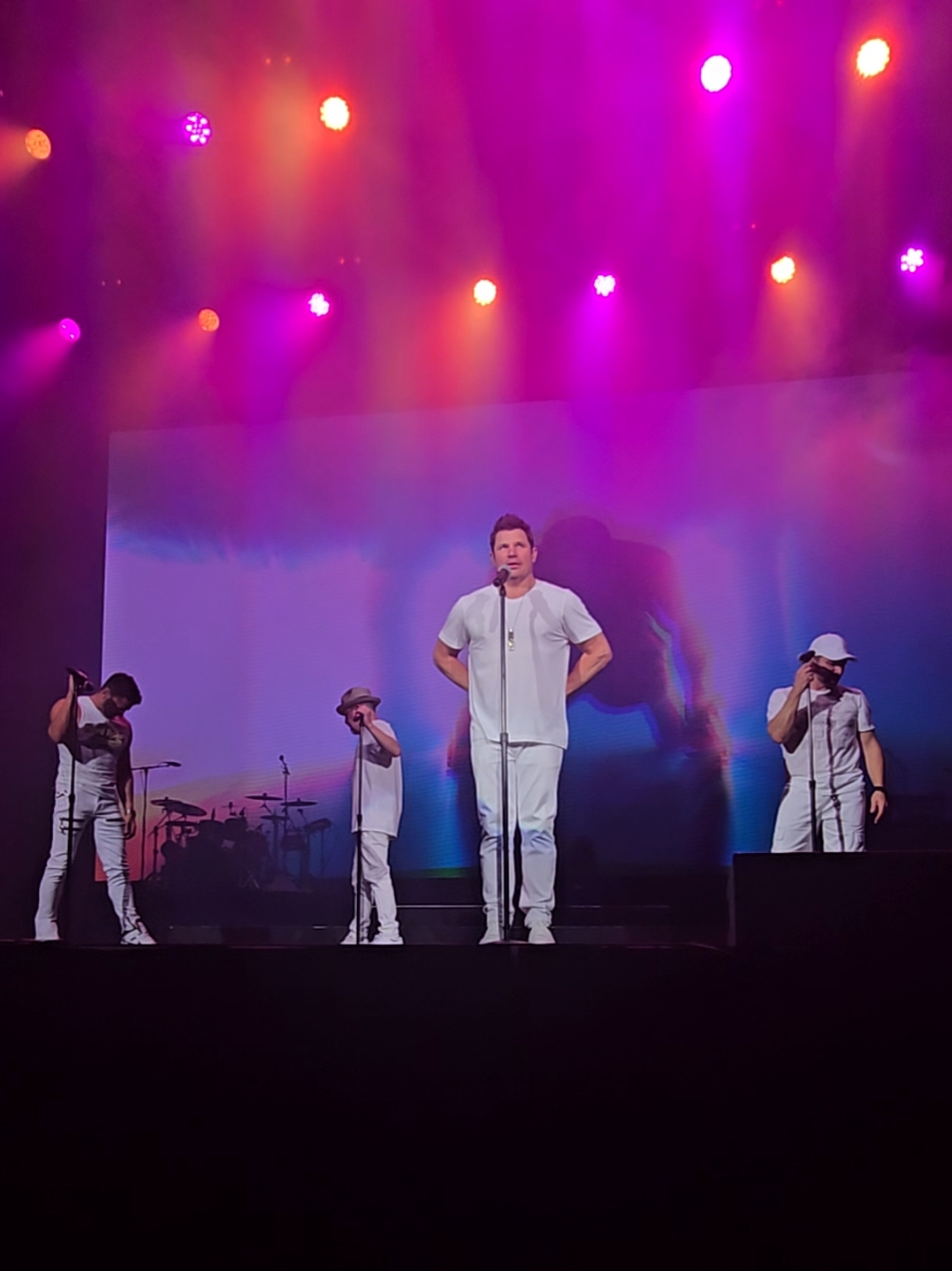 The Hardest Thing - 98 Degrees #98degrees #boyband #concert #2000s #2000sthrowback #trl #concerttok #atlanticcity #nj #newjersey #doac #hardrock #hardrockac #throwback #fyp #nicklachey 