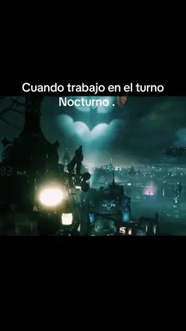 🦇🦇 #batman #trabajo #nocturno #humor #elseñordelanoche 