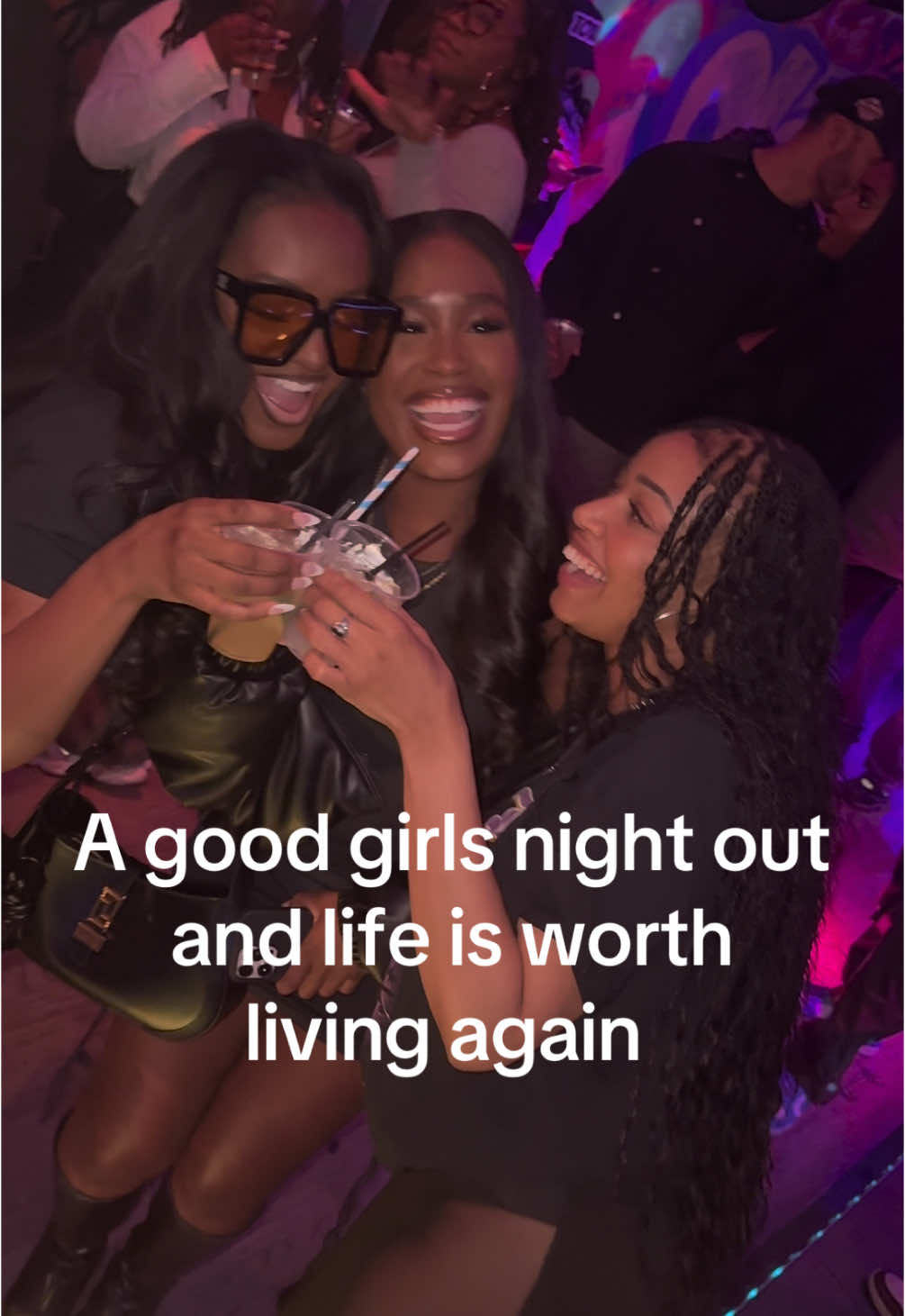 A good girls night out and life is worth living again 🥰 #girlsnightout #gno #girlsnight #fyp #friends 