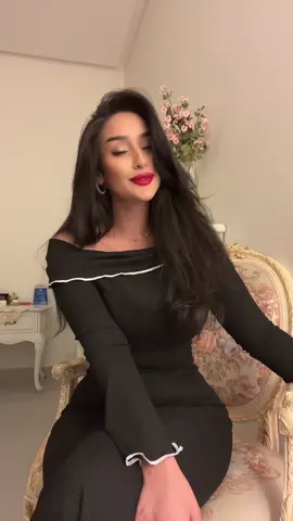 انا وسيع بطان راهي مطاليب  ماضيق لو شانت نواياي دروبي #saudiarabia #اكسبلورexplore #trendingvideo #ترند_تيك_توك #happiness #منال_الاحمد #mommntsgame #fypシ゚ #تيك_توك_عرب #selfreminder #انا_وسيع_بطان_راهي_مطاليب 