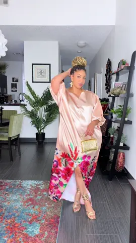 Wow this dress is so beautiful and classy 😍🥰 @UOOZEE US #uoozee #dress #dresses #floraldress #longdress #longdresses #formaldress #falloutfitinspo #falloutfitideas #fallmusthaves #tiktokshopblackfriday #tiktokshopcybermonday 