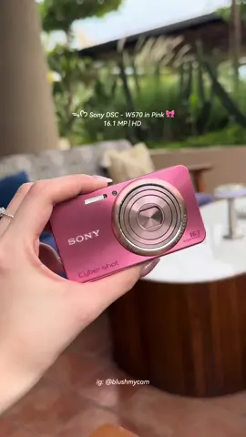 Sony DSC - W570 in Pink! available 🎀 lg: blushmycam #sonyw570 #62digicam #digicamindonesia #62digiclub #jualdigicam 