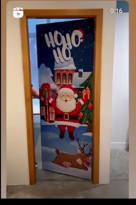Sua porta vai ficar ainda mais linda com essa capa decorativa de Natal!  🔸 link nos comentários  #capadenatal #natal #decoracao #casa #porta #lazer #papainoel #fouryou 