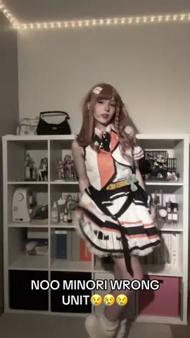 #MINORI || heh how obvious is it that i just learned this dance..❣️ i lowkey hate the wig so me even posting this is a diff level of brave . . #fyp #foryoupage #xybca #cosplay #cosplayer #pjsk #projectsekai #minorihanasato #moremorejump 
