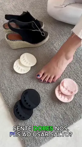 💡 Alivie as dores nos pés com estilo! Nossa Almofada Terapêutica distribui pressão de forma uniforme, oferecendo conforto em todos os passos. Diga adeus ao desconforto e sinta o flash instantâneo! 👣✨  🚨link na Bio 🚨 Não achou o link? Comenta 