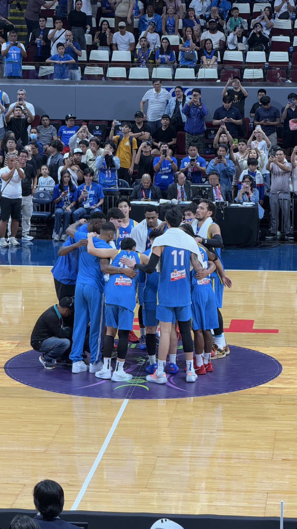 2-0 WIN EDIT 🇵🇭 #AsiaCup #FIBA #gilaspilipinas #kevinquiambao #justinbrownlee #junmarfajardo #carltamayo #cjperez #kaisotto 