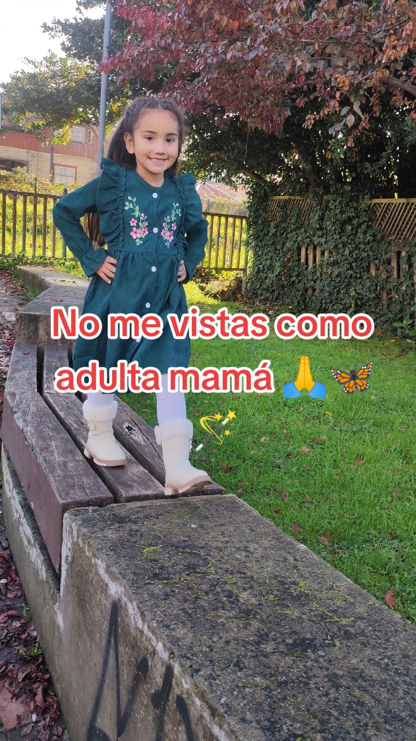 No sexualicemos a nuestra pequeñas vistiendolas como adultas 🙏  si buscas vestir hermosa a tus princesas con ropita acorde a su edad a Isideaskids tienes que visitar 🪄🍒🌷🦋 en Isideaskids encontrarás una amplia gama de lindos vestidos y conjuntos para tus pequeñitas  somos tienda física en ciudad de Puerto Varas 🇨🇱  #mama #Fyp #Viral #tiendainfantil #niñas #vestidos #vestidosgala #modaniña #vestuario #infantil #baby #puertomontt #puertovaras #surdechile 