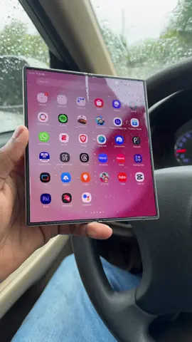 Samsung Galaxy Z Fold 6 One Hand Opening #galaxyzfold6 #zfold6 #fy #fyp #samsung #fold6 