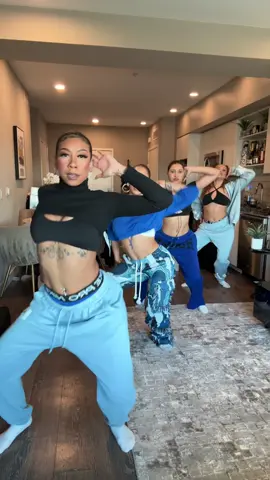 Genies 🧞‍♀️🧞‍♀️🧞‍♀️🧞‍♀️ @TheMadB @theedithcruz @Kalila Hermant 