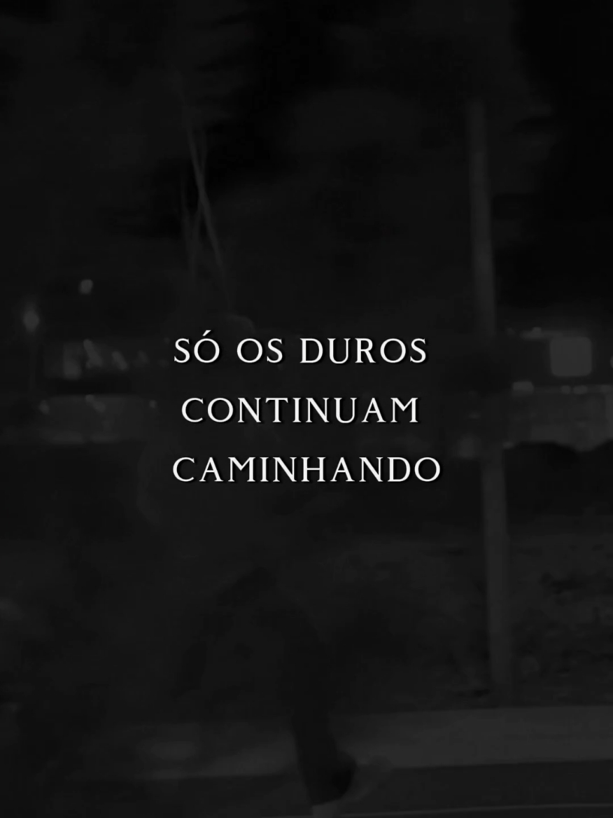 Quando a caminhada é dura, só os duros continuam caminhando ✍🏻🚶🏻 #motivação #motivacao #motivacional #motivation #motivaçãodiária #capcutmotivacional #reflexão #reflexãododia #positividade #fy 