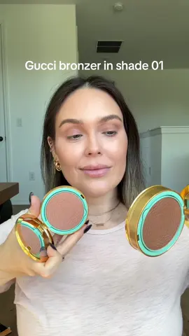 Applying my new Gucci bronzer in shade 01 that I picked up during the sephora sale #guccibeauty #luxurymakeup #guccimakeup #bronzer #makeupreview #sephoramusthaves 