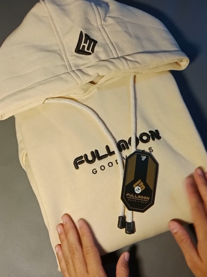masa sweater secakep ini nda di cek out#sweaterhoodie #fulmoon #hodie #OOTD 