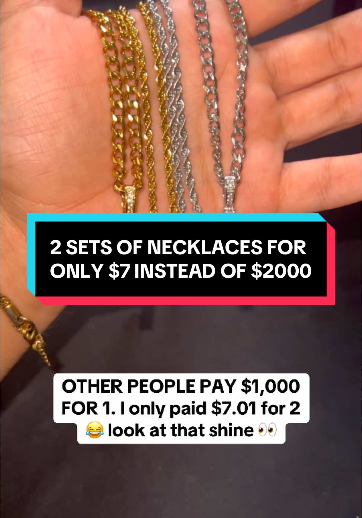 A HA HA WHO’s going to be drippy ? 😭 #hiphop #necklace #gold #silver #chain #set #sale #blackfriday #deal #shine #diamond 