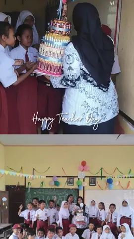 Happy Teacher Day #selamathariguru  #viral #tranding #viraltikrok #guruku #happyteacherday 