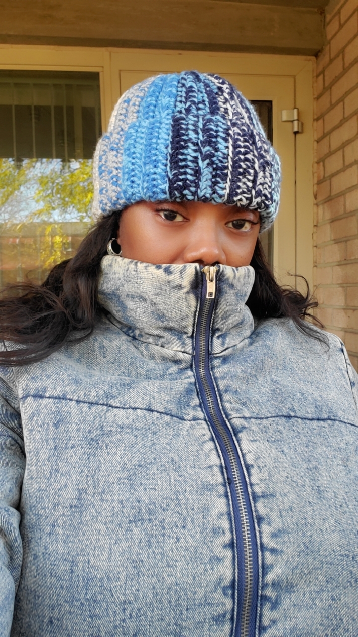 #beanieseason 🌬This wind is VERY disrespectful 😤😒😑 I had to hurry up to get back inside 😩 . . . #blackcrochetersoftiktok #BlackTikTok #crochetwithme #crochetwithkellz #coaxumcreations #blue #crocheter #crochettok #crocheting #crochettutorial #crochetersoftiktok #scrapyarn #scrapyarnbeanie #scrapyarnhat #scrapyarnproject #crochet #crochetaddict #crochetpattern #coldweather 