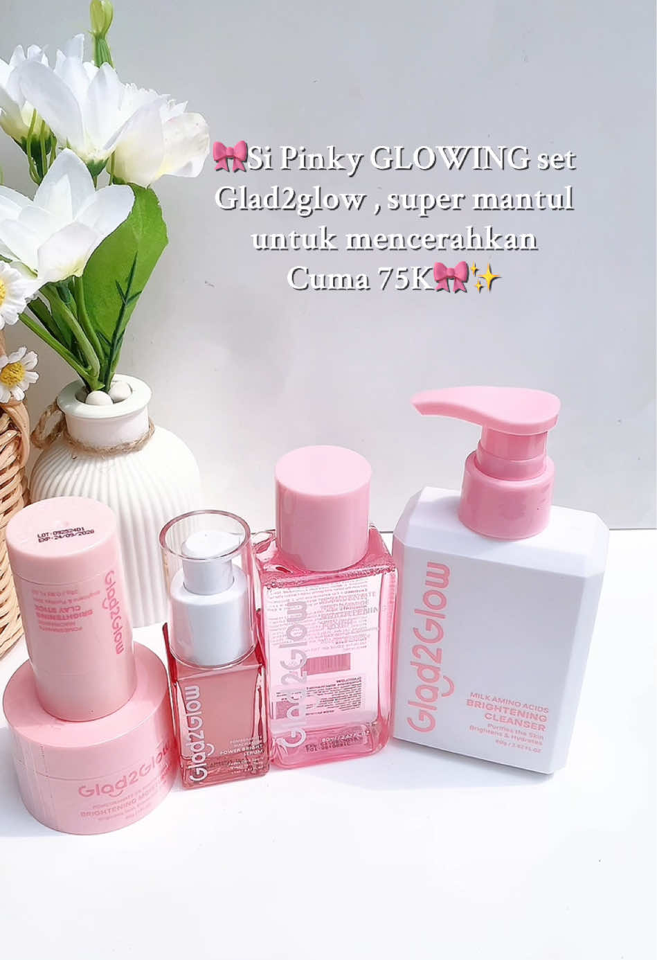 Glad2glow pinky bagus polll untuk mencerahkan , mumpung lagi promo gassss cuma hari ini payday SALE!!! #glad2glow #glad2glowmoisturizer #glad2glowskincare #glad2glowpromo #paydaysale #fyp 