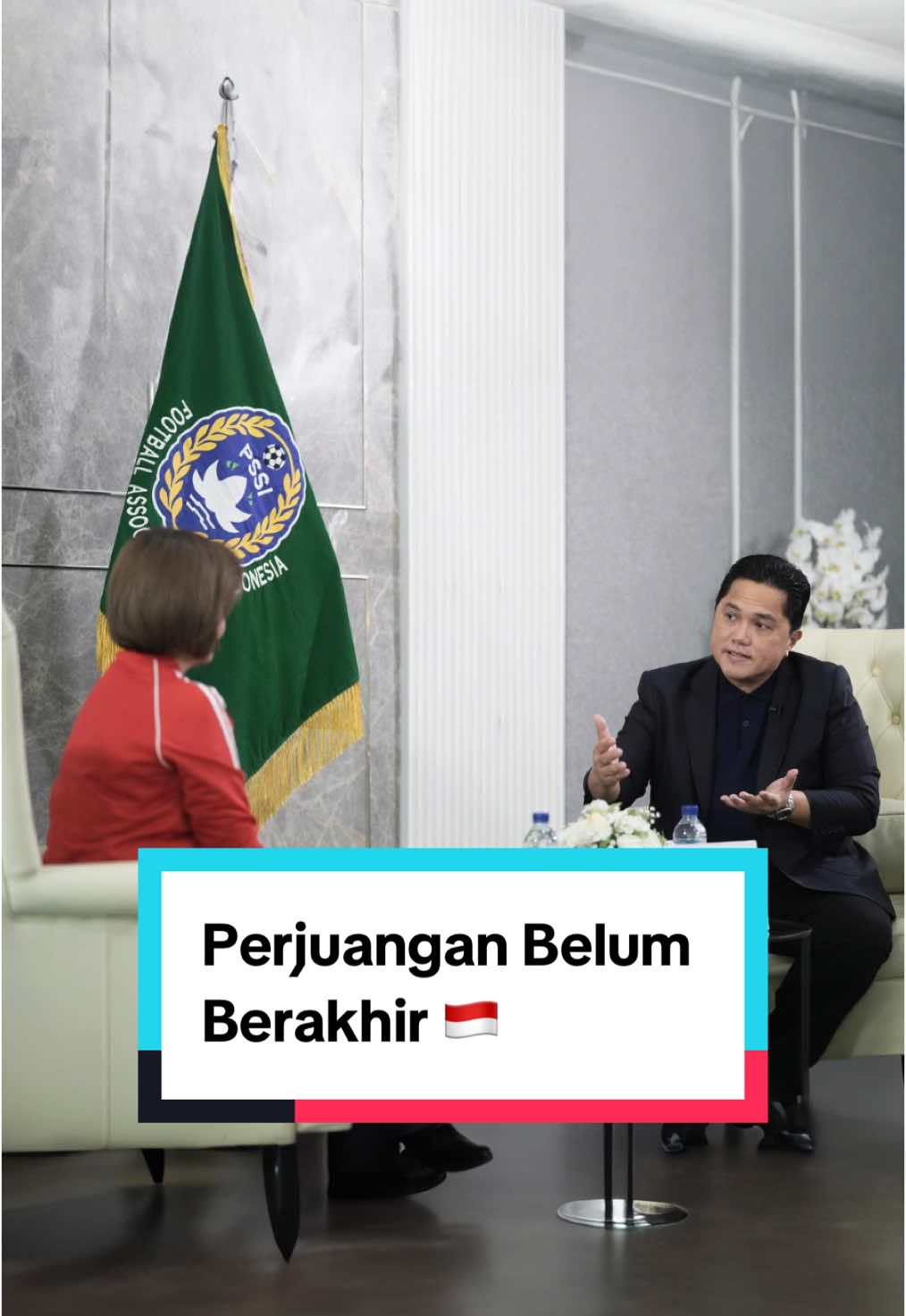 Kemenangan melawan Arab Saudi harus disyukuri, tapi belum saatnya puas karena perjuangan masih panjang. Peluang untuk lolos ke ronde selanjutnya kembali terbuka. Kita tidak boleh lengah di 4 pertandingan berikutnya untuk bisa menjaga harapan Garuda tampil di panggung dunia 🇮🇩 #KitaGaruda #GarudaMendunia