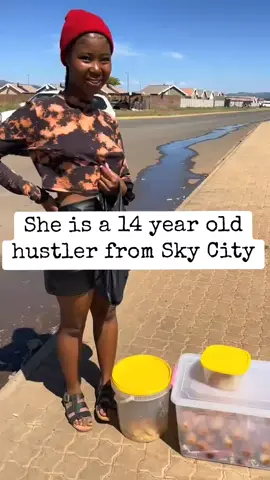 She has been hustling for the past 4 months selling fat cakes and samoosas on the streets of Sky City. Unfortunately she doesn't have a phone or social media handle. She's from Palmridge Ext 10 #skycity #streetvendor #kasihustlers 