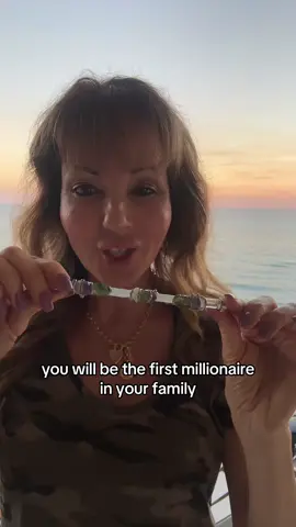 Millionaire status #mediumdanahaines #soulretreat #magicdana #lawofattraction #manifestingmethods #manifestationtips #manifestationcoach #moneymantras #abundance #prosperity 