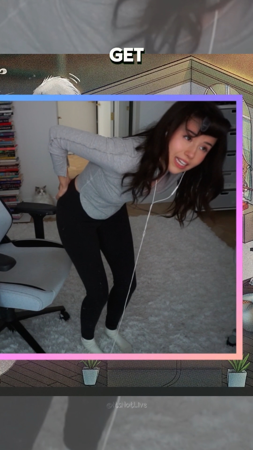 Twitch streamer Pokimane drops to her knees #poki #pokimane #twitch #twitchstreamer #twitchclips #fyp 