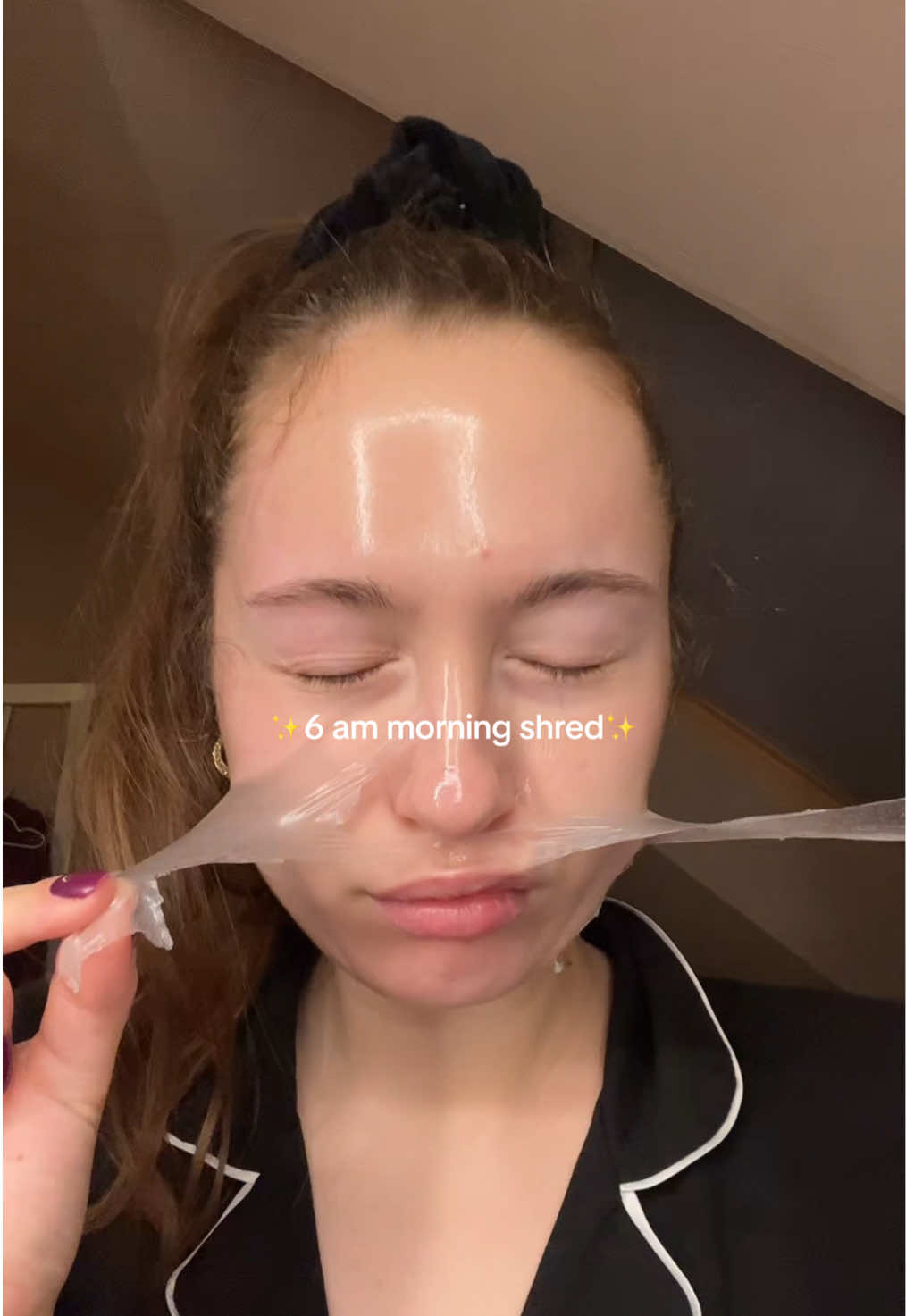 Morning SHED*** with my collagen wrapping mask #morningshred #collagenmask #collagenwrappingmask #glassskin #glowyskin #kbeauty #medicube @medicube @Medicube Global 