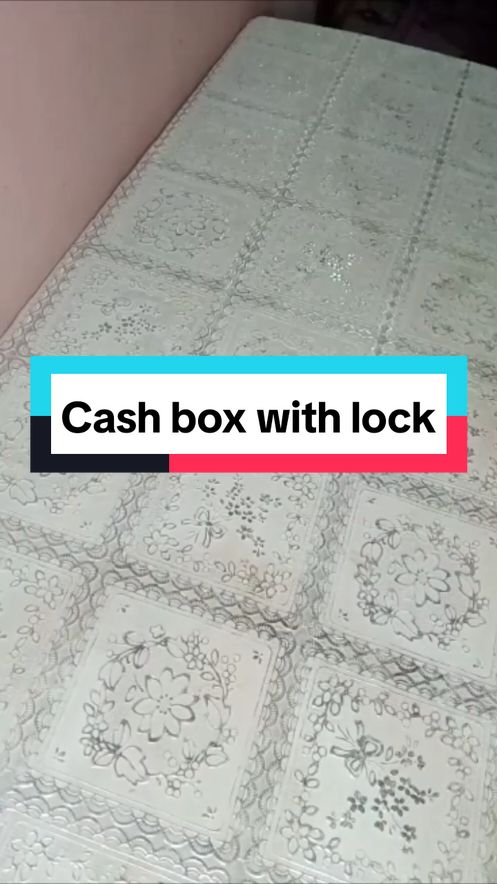 peniaga wajib ada 1 cashbox ni, senang nak susun duit.. #cashboxwithlock #cashbox #cashboxportablemoneysecurity #petiduit #fypage #fypviral 