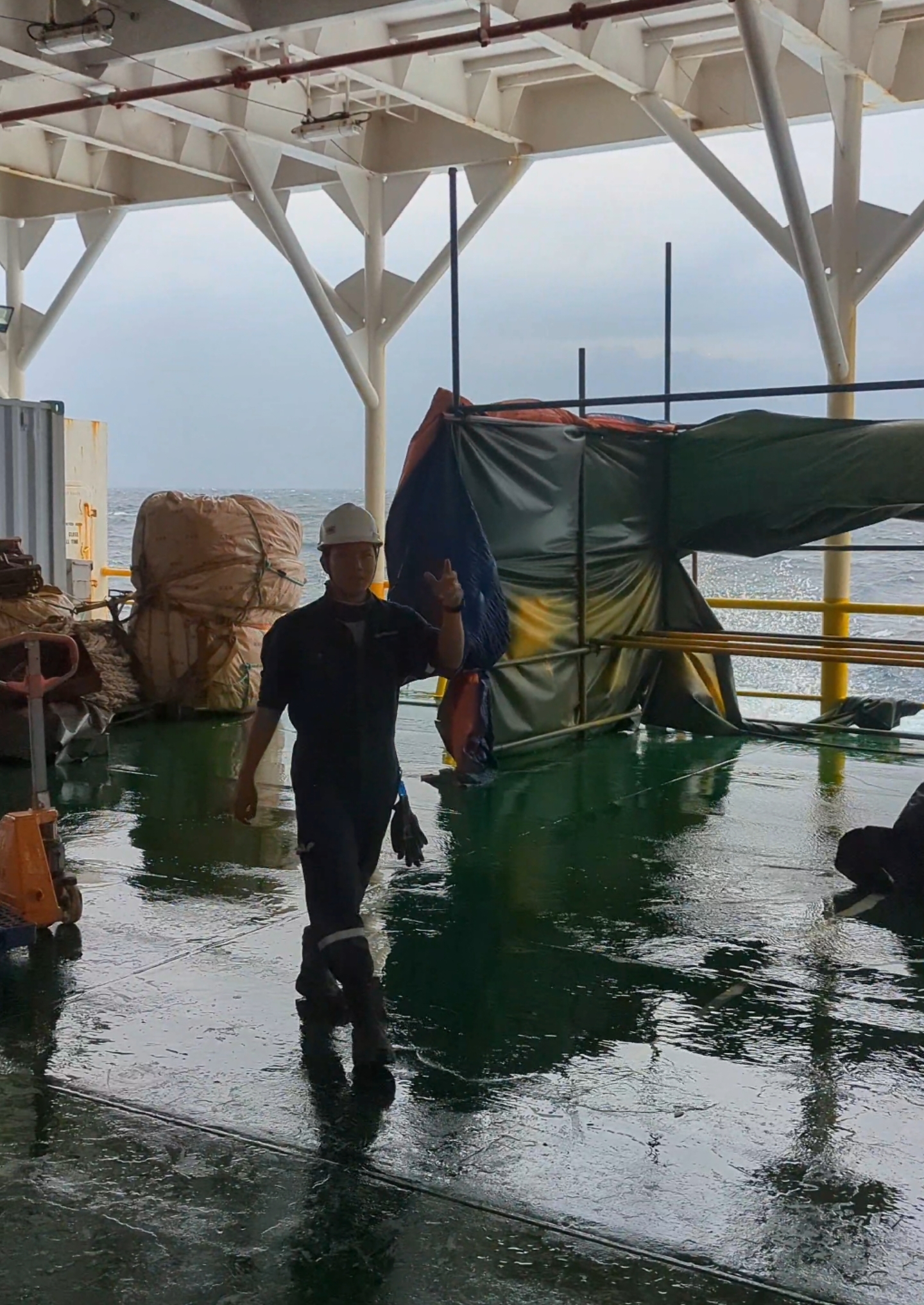 muka bahang sen, happy ke sedih taktahu, penyudahnya part last #gulfofthailand #badweather #offshorelife #oilandgas #offshore #CapCut #foryoupage 