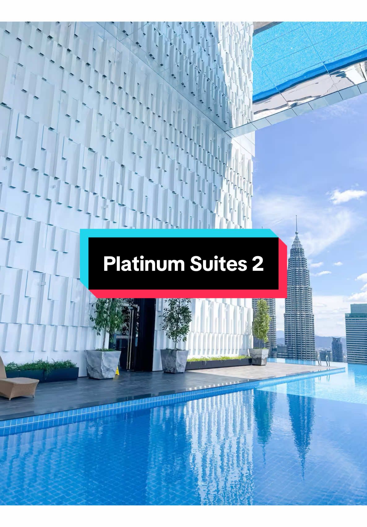 Platinum Suites 2  1/2/3 Bedrooms Available  Booking contact +601164524915 #klccview #platinumsuites2 #yanoorenterprise #platinumsuiteskualalumpur #thefacesuites #facesuitesklcc #travelwithabeel #platinumsuite #kltour 