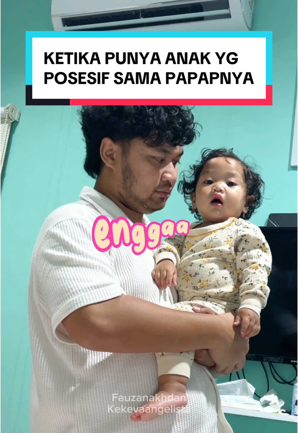 Ada gak sih yg sama? Anak cewe posesif bgt sm bapaknya? Wkwk🤣 #ojankeke #fyp #fypシ゚ #foryou #suamiistri #funnyvideos #pasutrikocak #funnycouple  #ngakak  