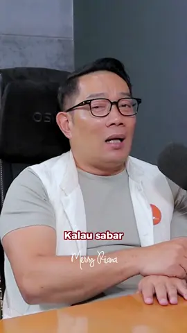 Ternyata, salah satu ketakutan Ridwan Kamil dalam memimpin adalah soal keadilan, karena keadilan itu relatif. Namun, ia percaya bahwa kunci kepemimpinan yang baik adalah sabar dan adil. Semoga setiap keputusan yang diambil selalu diberi petunjuk untuk menjadi seadil-adilnya Tonton selengkapnya di Youtube Channel Merry Riana. #MerryRiana #FriendsofMerryRiana #RidwanKamil