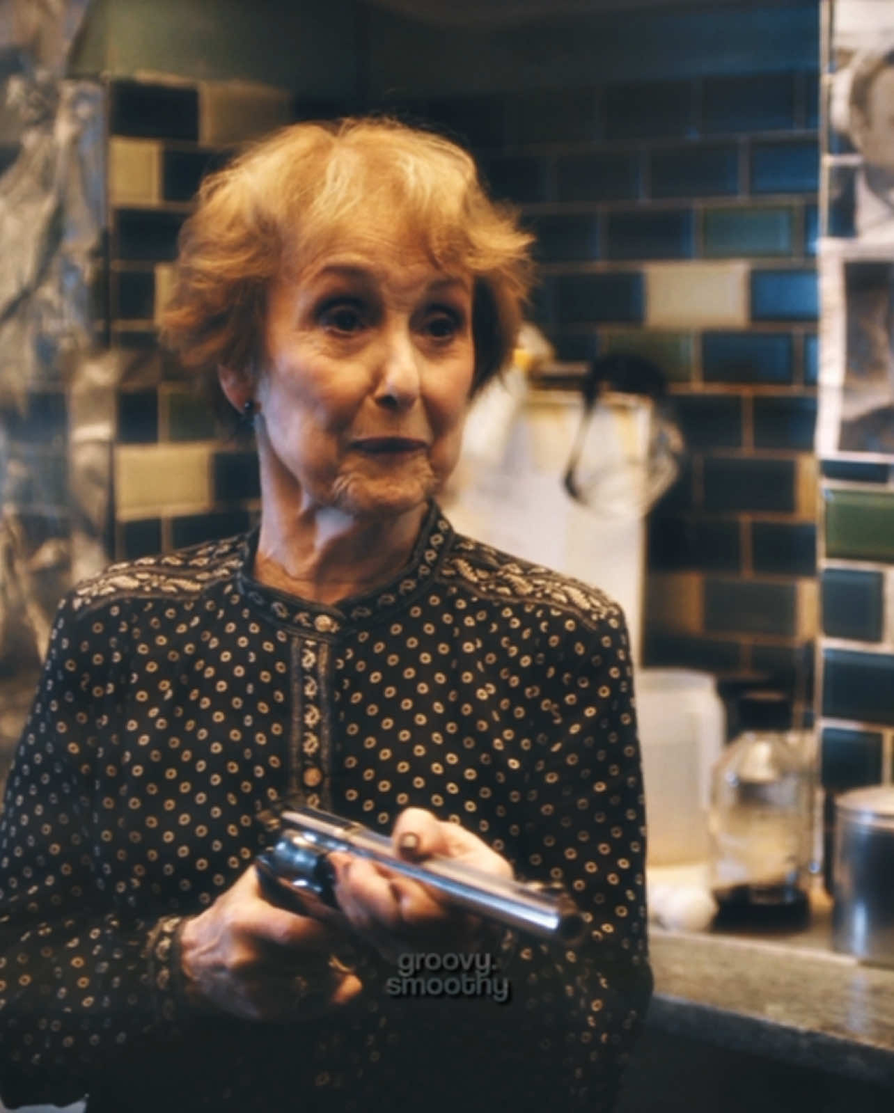 The original diva  #sherlock #bbcsherlock #mrshudson #hudson #sherlockholmes #mrsh #unastubbs #divaedit 