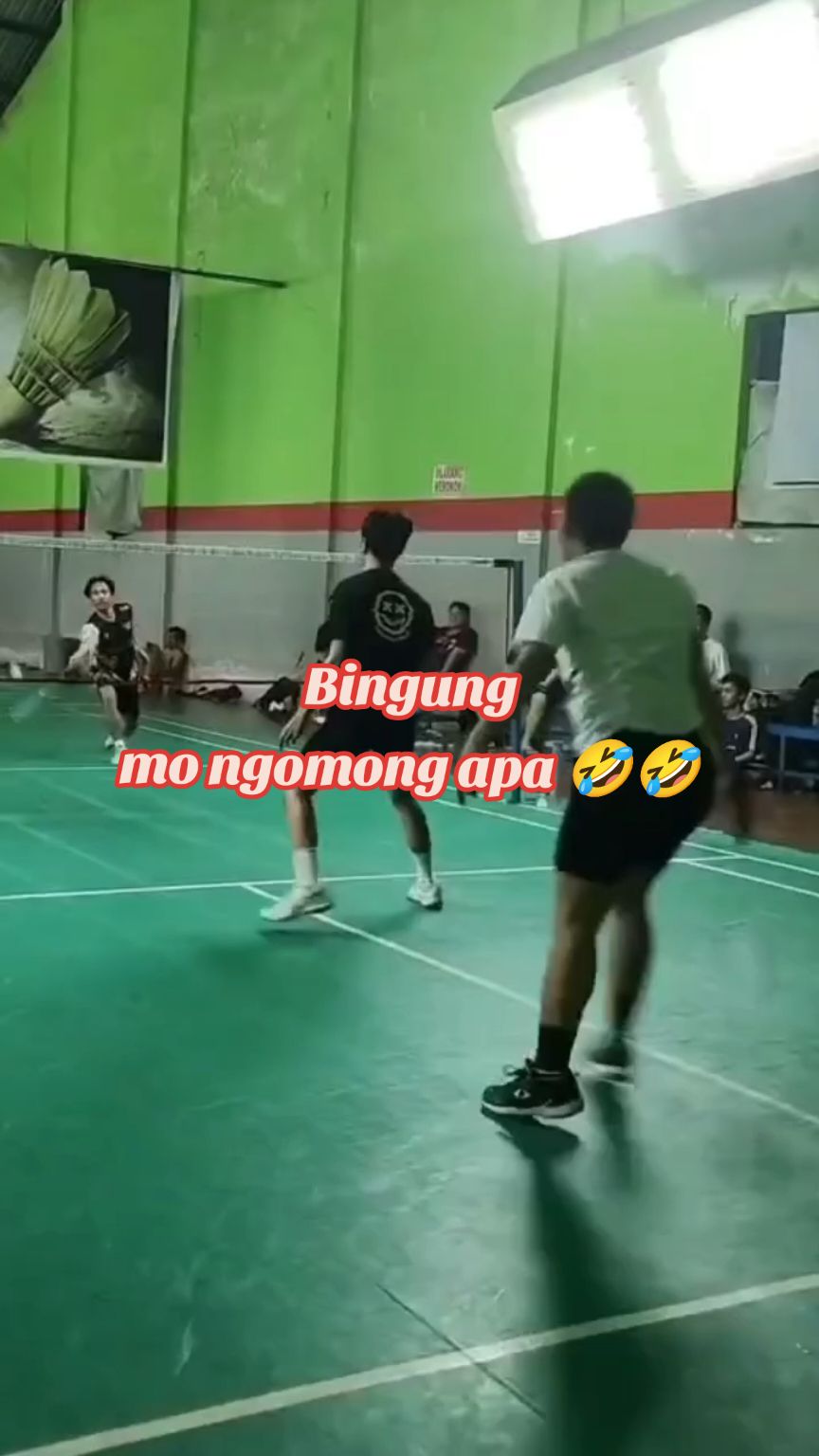 Kenapa yahh wkwkw. #melodybadminton  #funbadminton  #badminton 