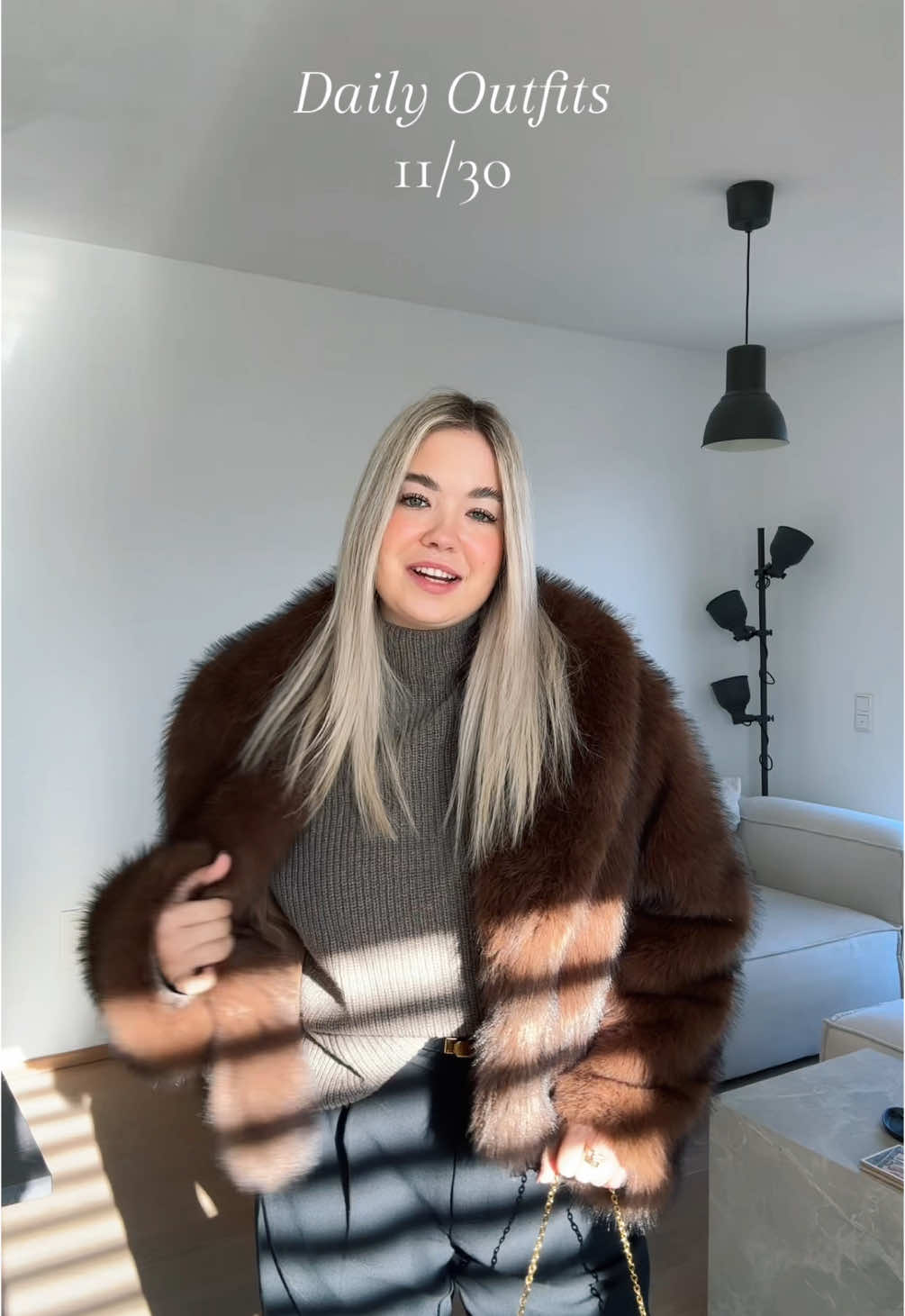 daily outfits day 11/30 #OOTD #outfit #fashiontiktok #fashioninspodaily #zara #furcoat #furjacket #hm #abercrombie #winterfashion #weihnachtsmarkt 