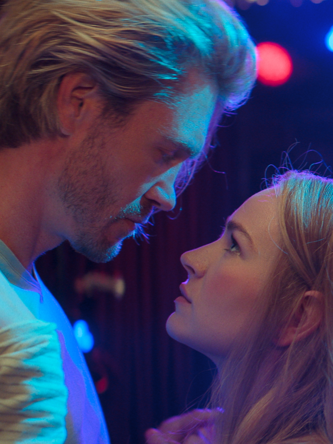 Chad Michael Murray and Britt Robertson have electric chemistry in #themerrygentleman