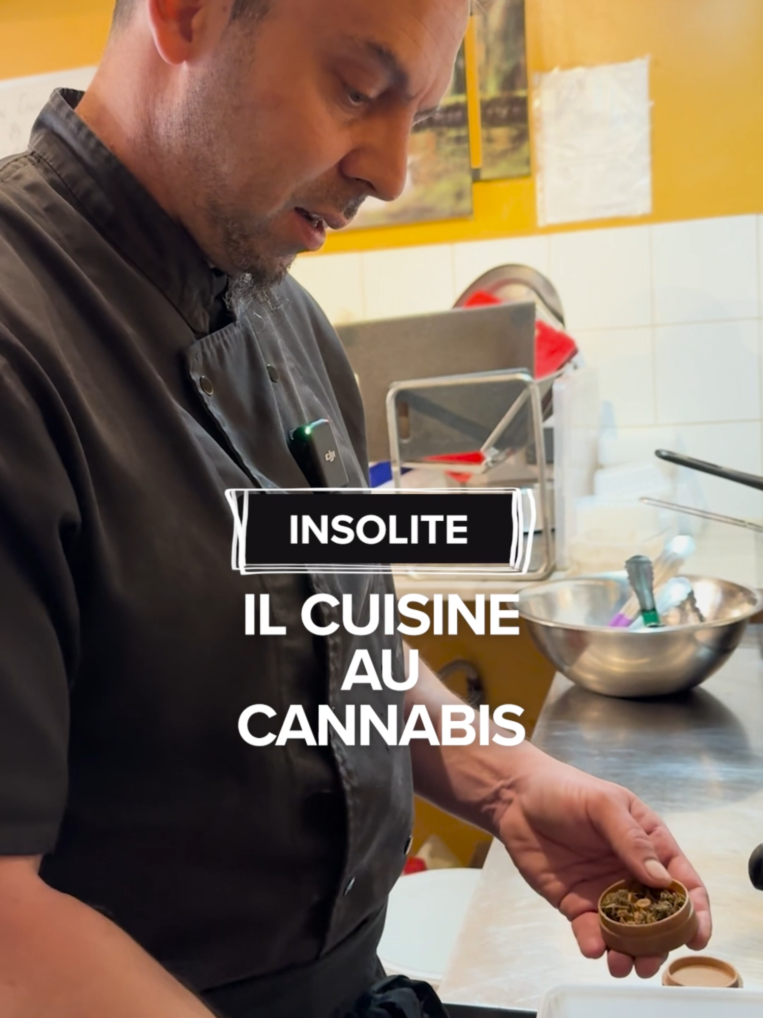 Une sauce au cannabis made in Ariège Deux restaurateurs ont lancé leur sauce à base de CBD. La proposition est légale mais interdite aux mineurs. Le goût est proche de celui de la noisette. Alors, vous prendriez un supplément "CBD" avec vos frites ? #sandwich #ariège #sinformersurtiktok