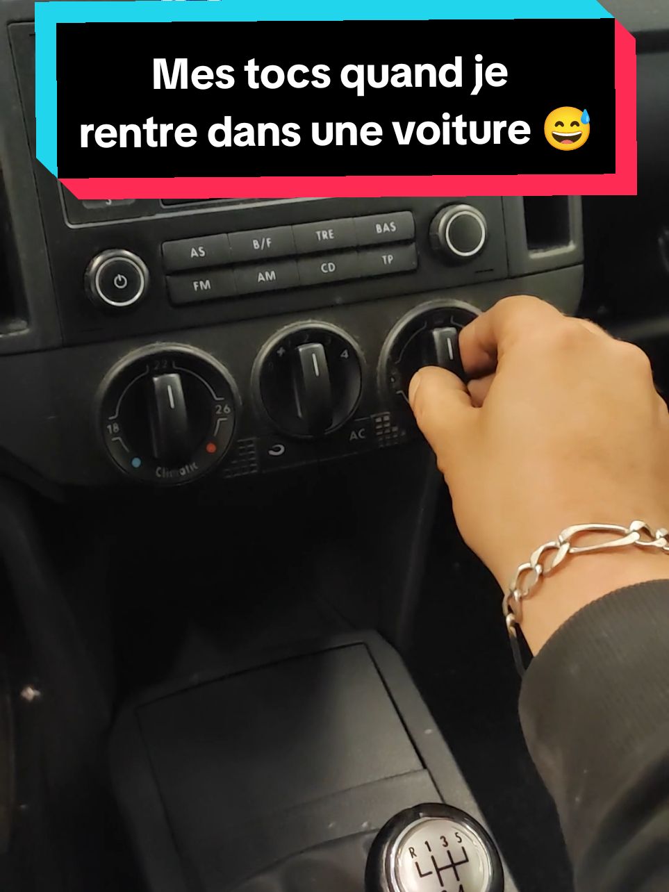 Toujours régler son poste de pilotage 😅😅 #voiture #toc #mani 