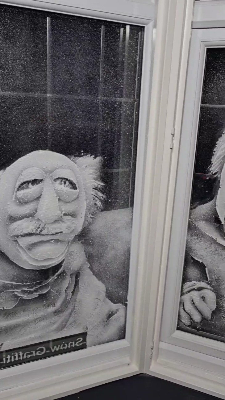 Muppets Christmas Carol  #Muppets #christmas #DIY #snowgraffiti #art ##snow #disney 