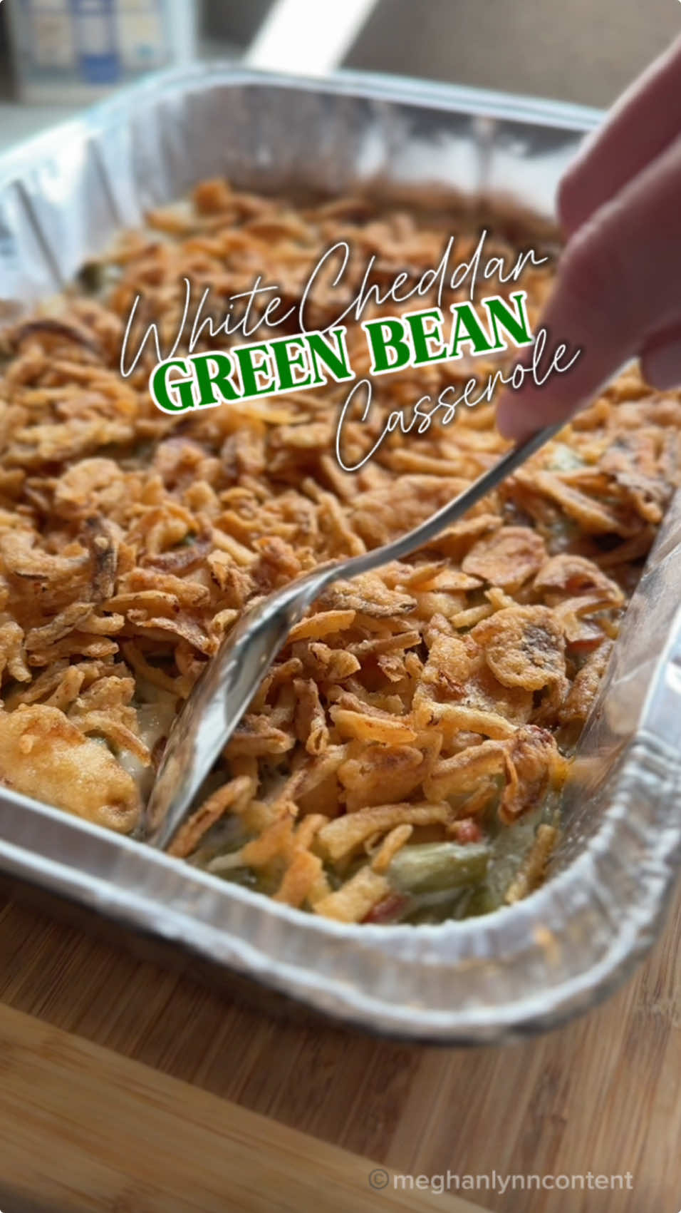 No mushrooms. Nothing condensed. ALL the flavor. The BEST and ONLY way a Green Bean Casserole should be made. 😁 HAPPY THANKSGIVING! Also excuse my voiceover voice. Florida is hitting this hot/cold pattern and my larynx ain’t a fan.  White Cheddar Green Bean Casserole: ✨1 package bacon ✨1 onion  ✨3 Tbs All Purpose Flour  ✨Garlic Powder ✨Salt and Pepper ✨1 1/2 Cups Milk ✨1 Cup White Cheddar ✨3 Cans Green Beans  ✨2 Tbs Butter  ✨3 Cups Fried Onions  Preheat your oven to 350°. Slice your bacon. Chop your onion. Shred your cheddar. Crisp your bacon in a pan and leave the drippings in the pan. Sauté your onion in your bacon drippings. Add in butter when the onions cook down. Whisk in your flour to make sure no clumps form. Whisk in the milk until it’s thick. Season with your garlic powder, salt and pepper. Fold in the cheese. Reincorporate your bacon. Add in your green beans. Spread in a 9x13 and spread those fried onions on top. Bake at 350° for 25 minutes.  . . . #fyp #thanksgiving #Recipe #greenbean #creatorsearchinsights #delish 