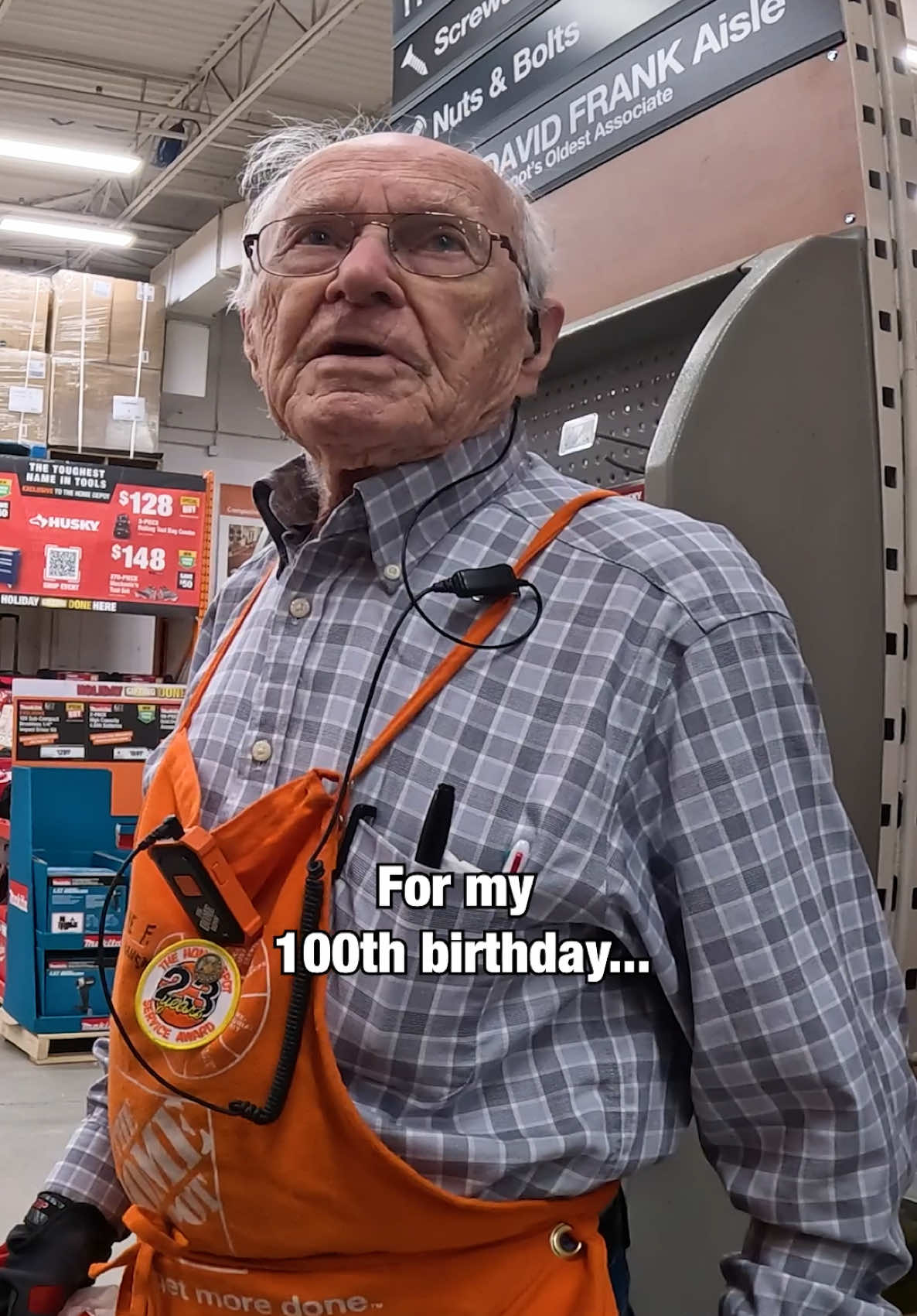 “I am 100 years old” 🥹❤️ #kindness #homedepot #help #money #support #surprise #wholesome 