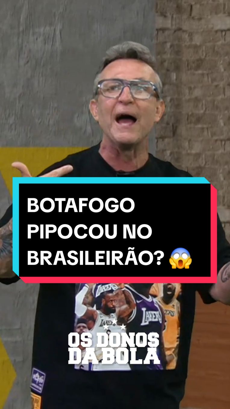 RAPAZ! 🤯 Craque Neto simplesmente mandou o papo reto sobre o #Botafogo e detonou o Glorioso no #OsDonosDaBola. Concorda, garotinho? 👀 #EsporteNaBand #DonosDaBola #TikTokEsportes #SportsNews #Neto #Neto10 #CraqueNeto #CraqueNeto10 