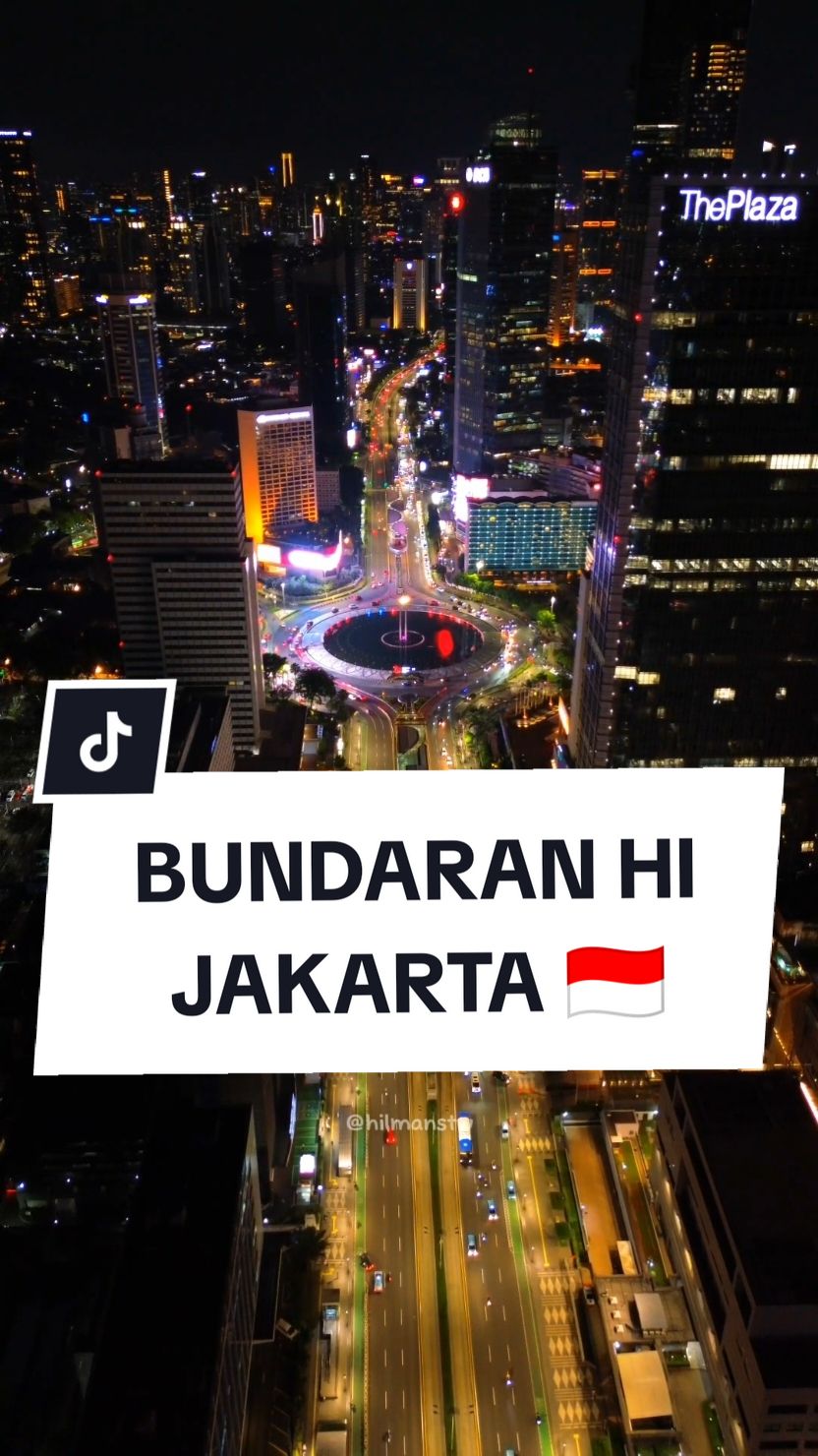 Gemerlap Malam di Bundaran HI #bundaranhi  #bundaranhijakarta  #citylights #citynight  #viewdrone  #jakarta  #jakartapusat 