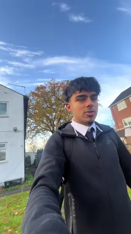 Nah why was my bike like that tho 😂 #foryoupage #fyp #zach #school #highschool #Vlog #bike #late 