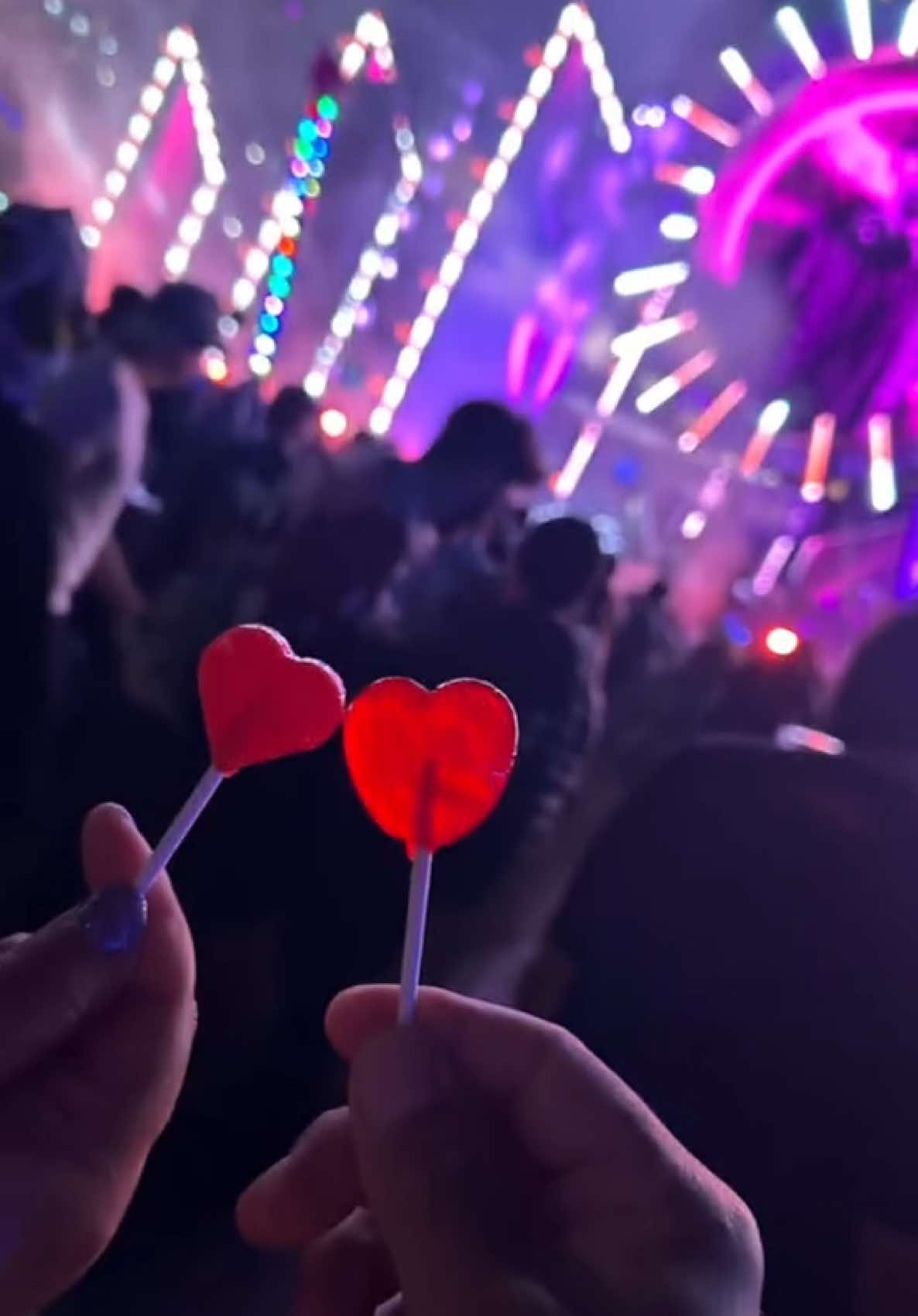 🫶love the rave fun little things…  #dreamstatesocal #ravetrinkets #rave #plur #edmtiktok #blastoyz #Love #coke #kandi @Blastoyz 